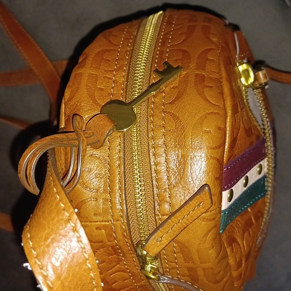 Fossil women\'s signature brown leather backpack